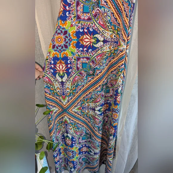 Festive Maxi Dress New Halter V-Neck Stretch ๐ M Vacay Beach Party Colorful - Picture 17 of 17